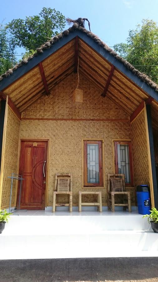 Aryasuta Bungalow Tetebatu Exterior foto